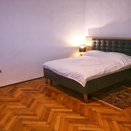 Piata Sfatului Residence Braşov Exterior foto
